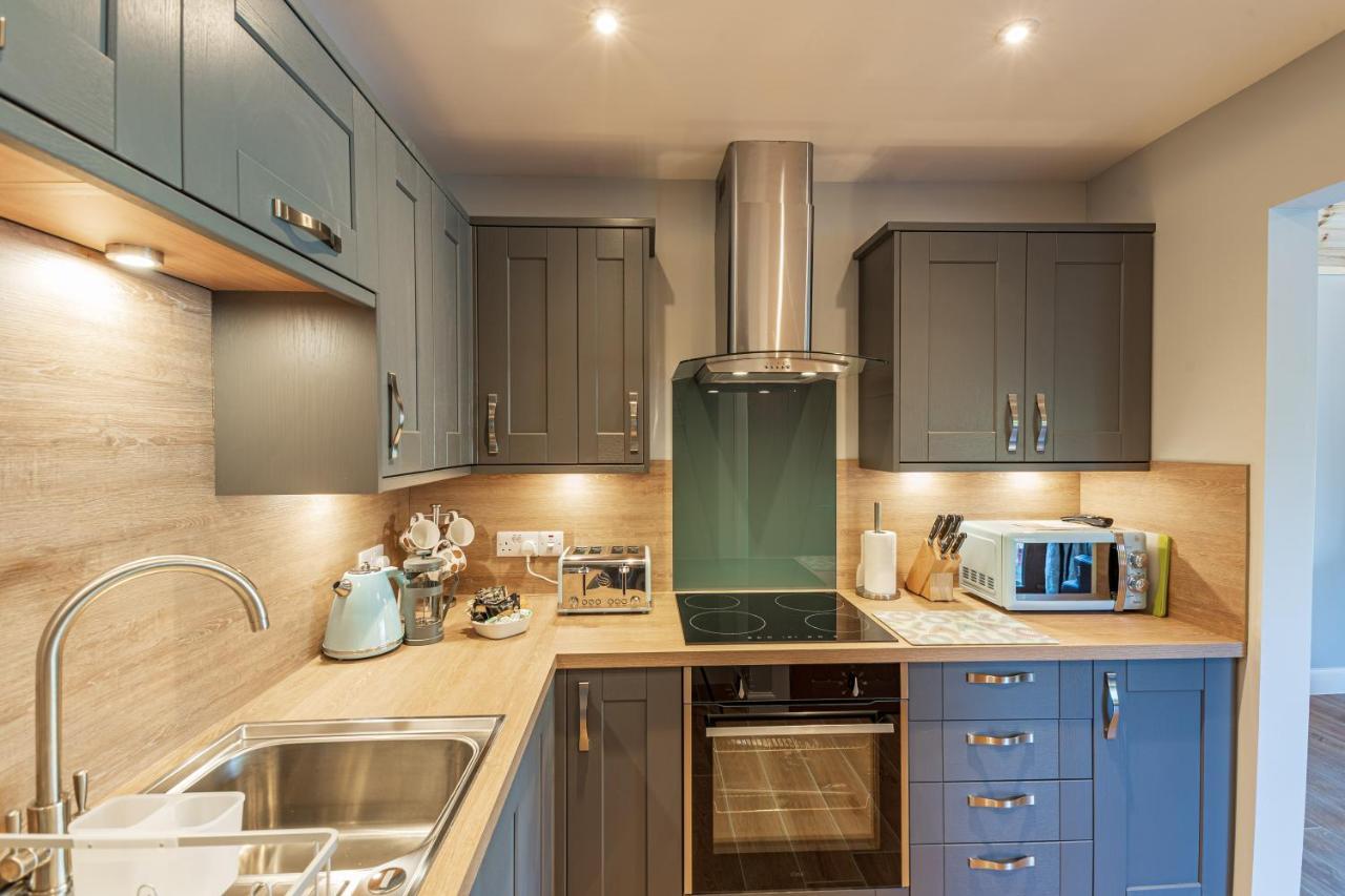 Osprey Lodge 1 With Hot Tub Newton Stewart Bagian luar foto