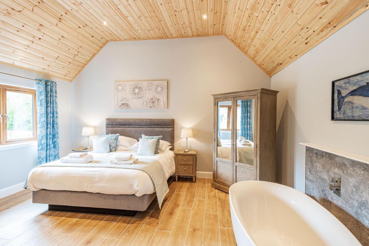 Osprey Lodge 1 With Hot Tub Newton Stewart Bagian luar foto