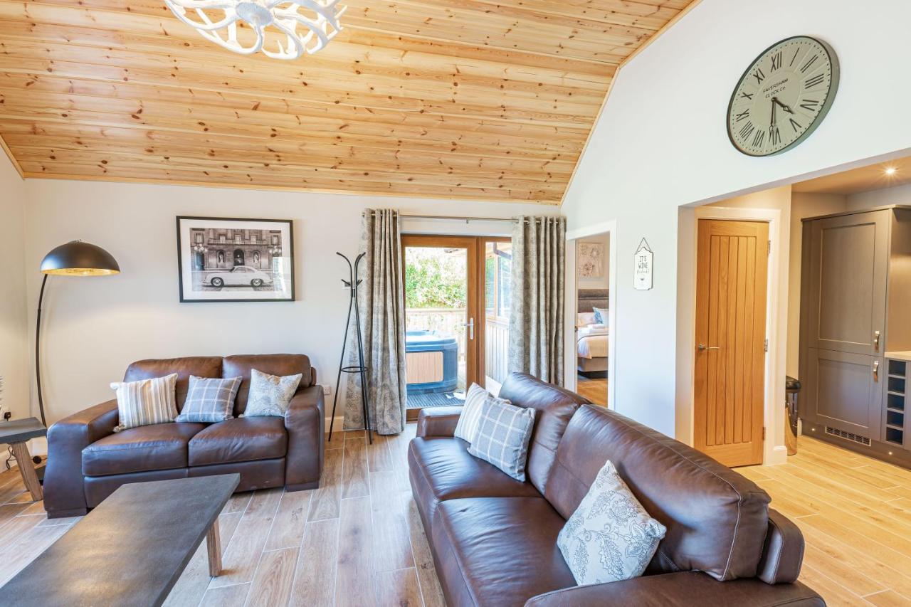 Osprey Lodge 1 With Hot Tub Newton Stewart Bagian luar foto