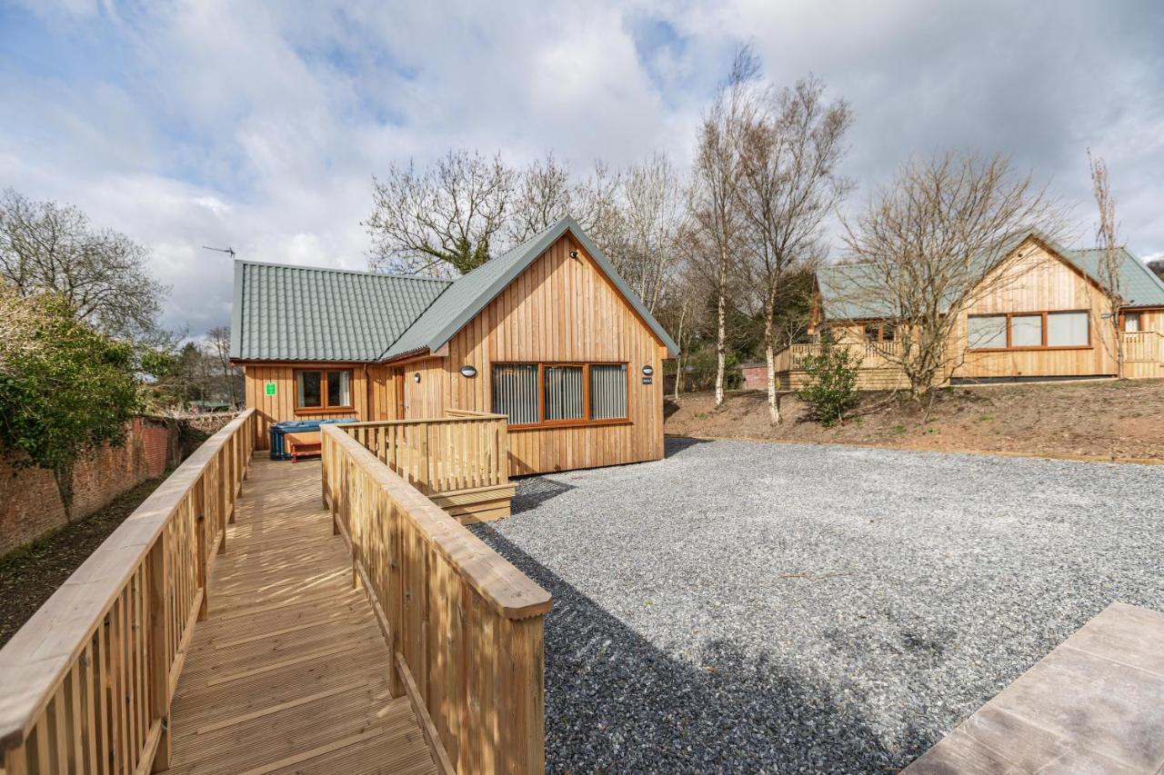 Osprey Lodge 1 With Hot Tub Newton Stewart Bagian luar foto