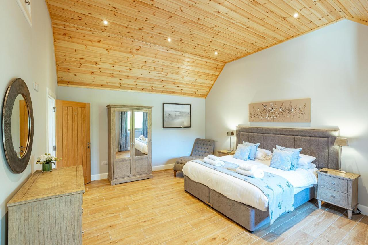 Osprey Lodge 1 With Hot Tub Newton Stewart Bagian luar foto