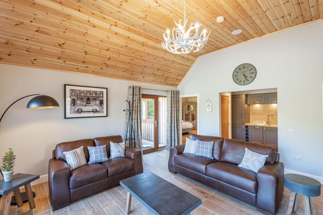 Osprey Lodge 1 With Hot Tub Newton Stewart Bagian luar foto